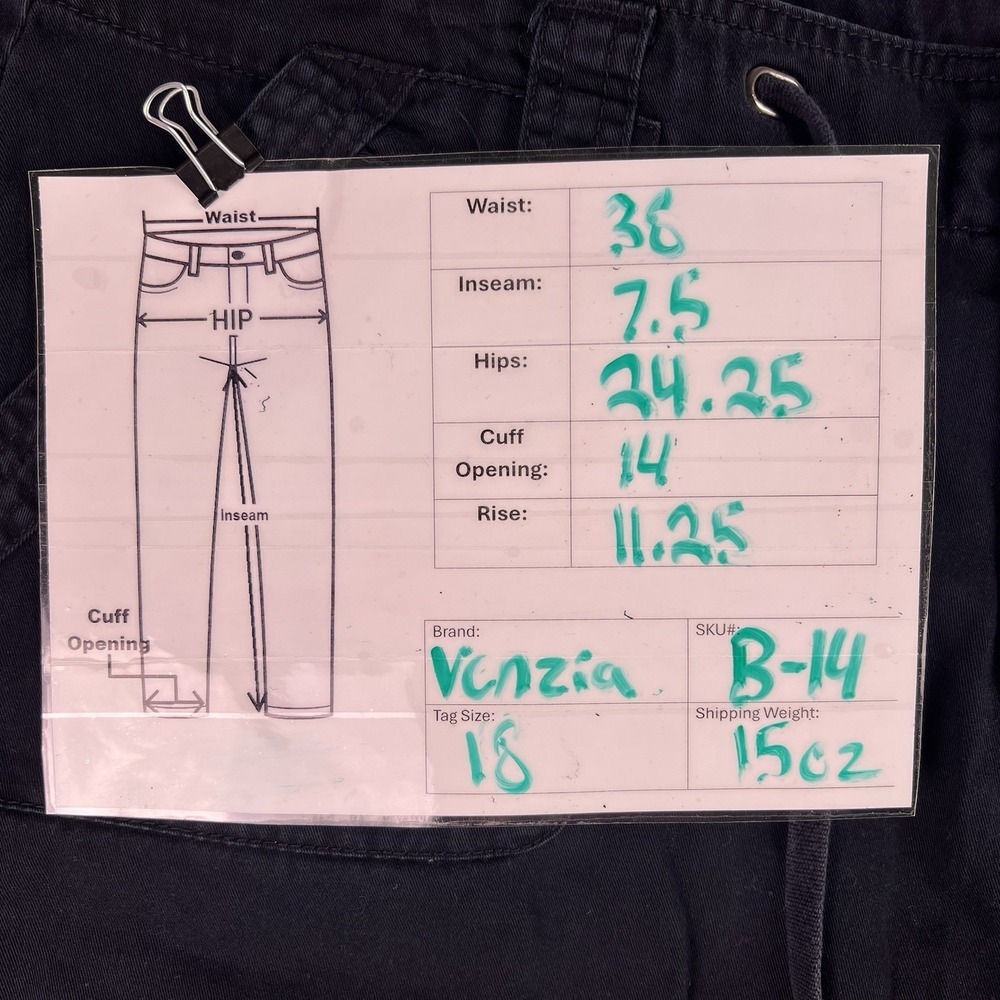 Venezia Cargo Shorts Women 18 Black Utility Casual Cuffed Drawstring Pocket 38x7 - Picture 3 of 11